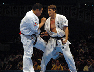 Takayuki Tsukakoshi vs Denis Grigoriev